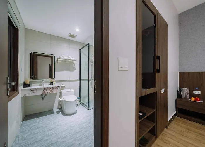 Viet Hoa Cat Ba Hotel