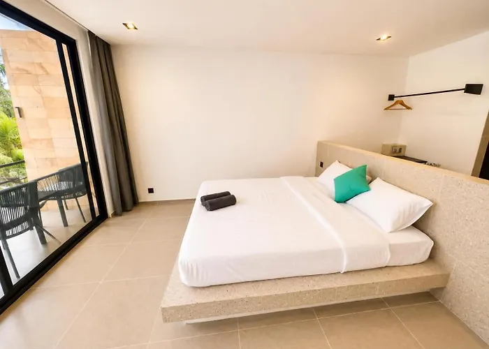 Arimatabe Beachfront Resort