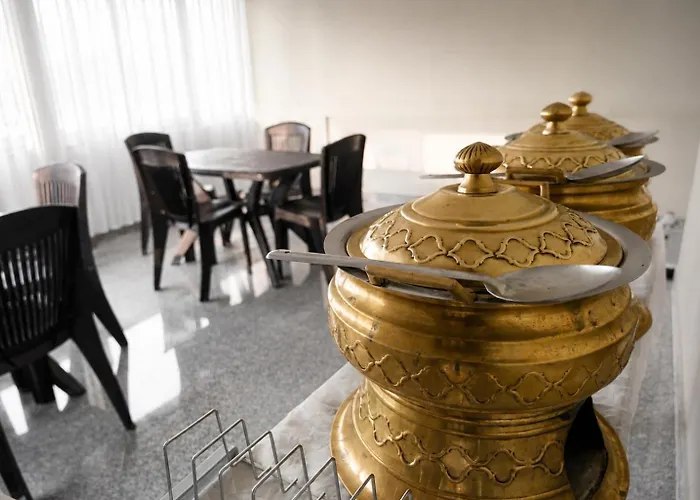 Fabhotel Vilasa Grand