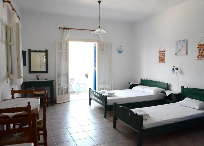 Litsas Studios Kythnos