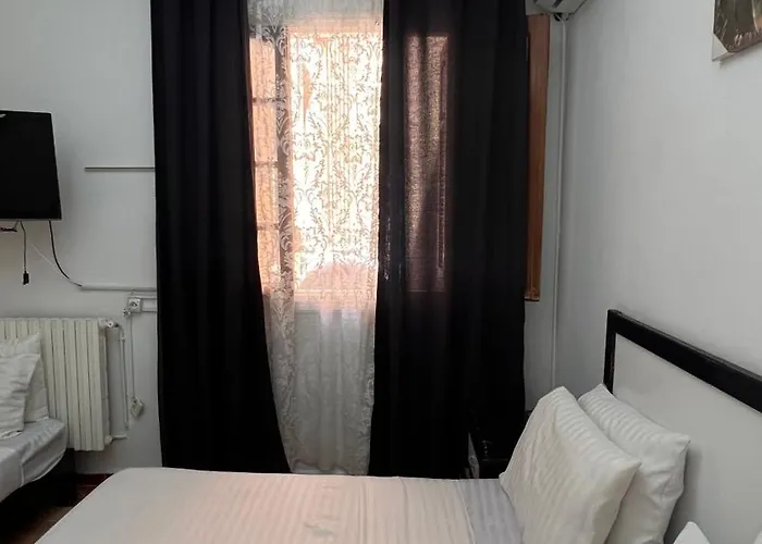 Hotel Islam 1