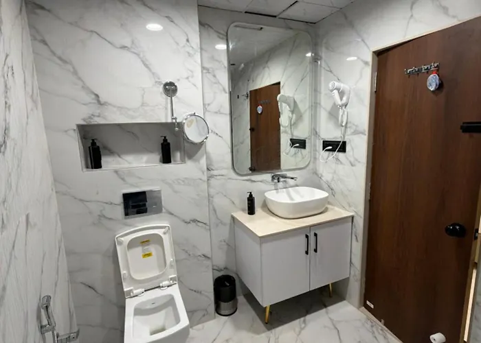 Hotel Krishna Leela Lodging And Boarding