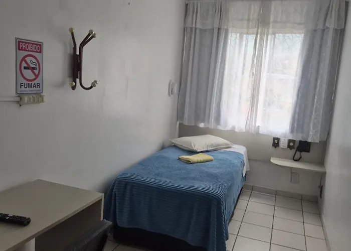 Hotel Eduardo'S