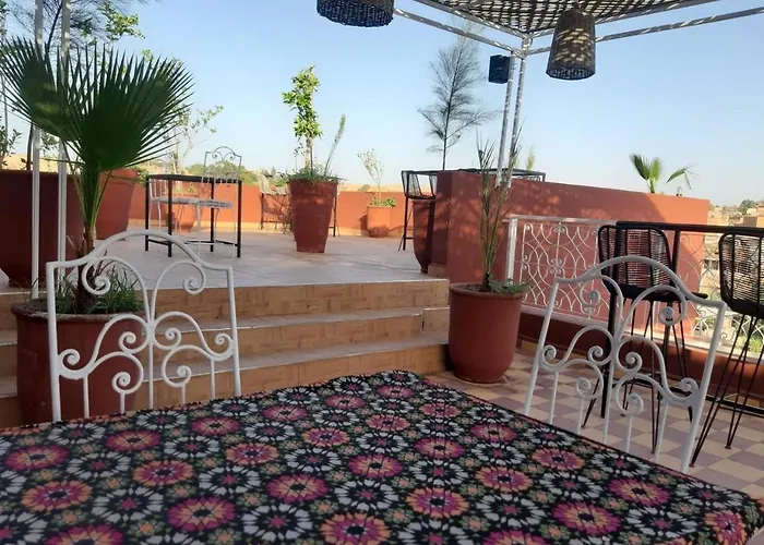 Lakasbah du Lac-Boutique Hotel&Restaurant