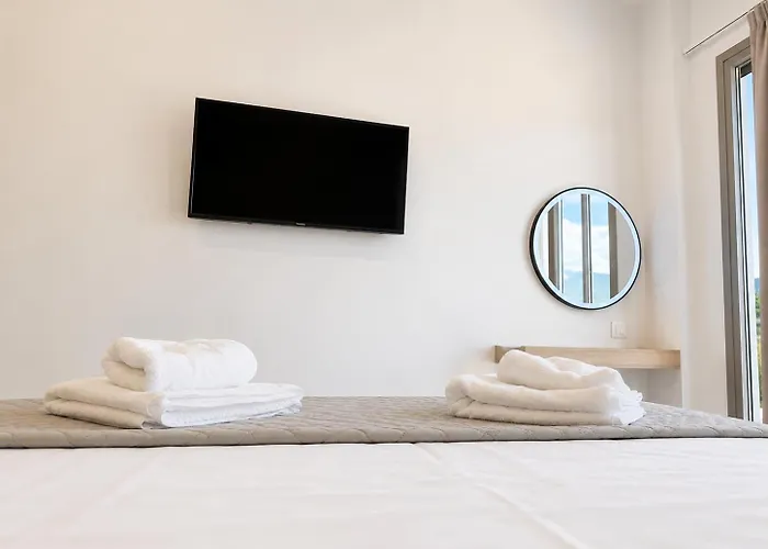 Dolphin Hotel