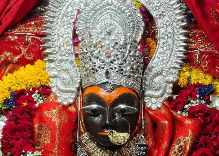 Shiddi Pelesh Yatri Niwas