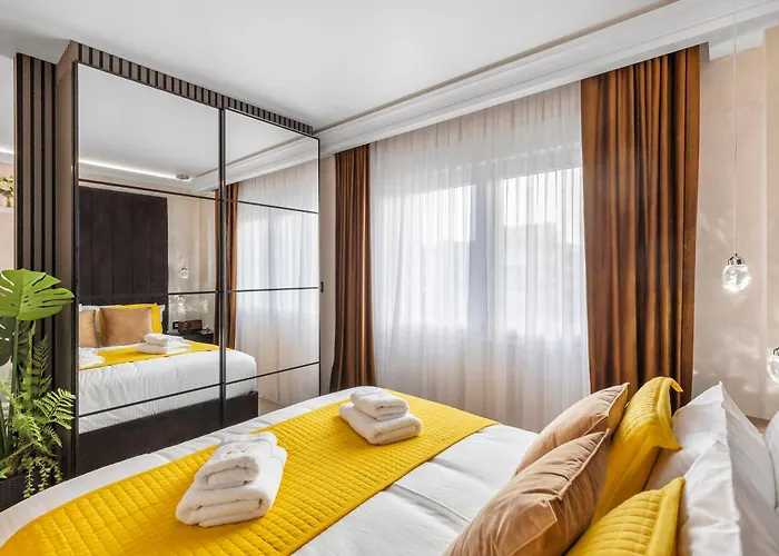 A&R Luxury Apartments