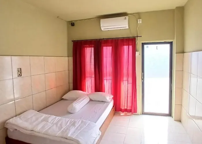 Hotel O Near Garuda Wisnu Kencana Formerly Bukit Hijau Residence