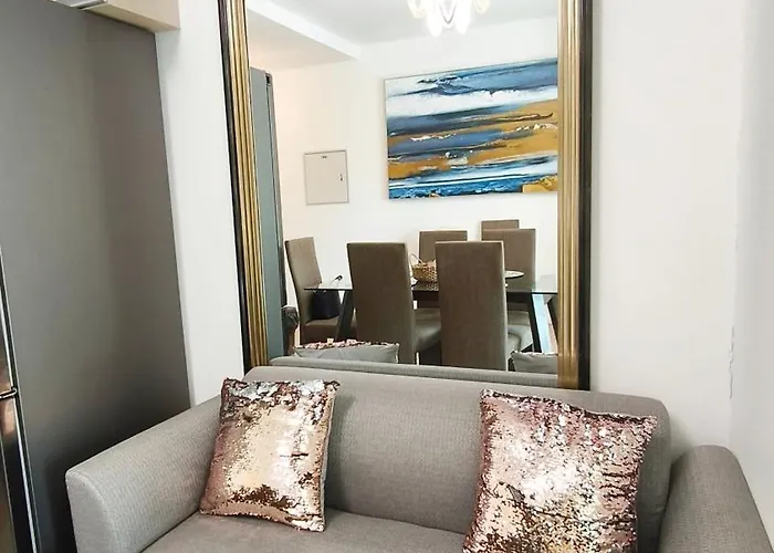 Cozy&Spacious 1BR Condo beside Abreeza Mall
