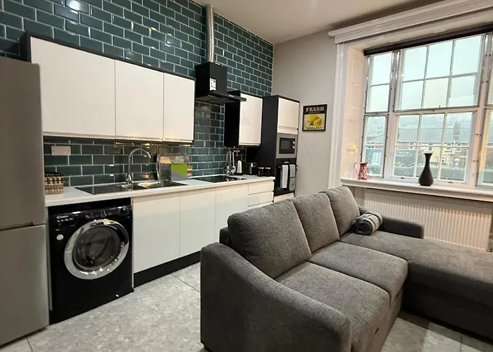 Super Luxurious Hillsborough Serviced Apartments