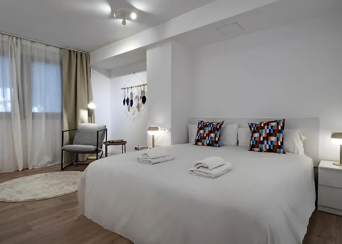 Teatre Aparthotel - Habitat Apartments