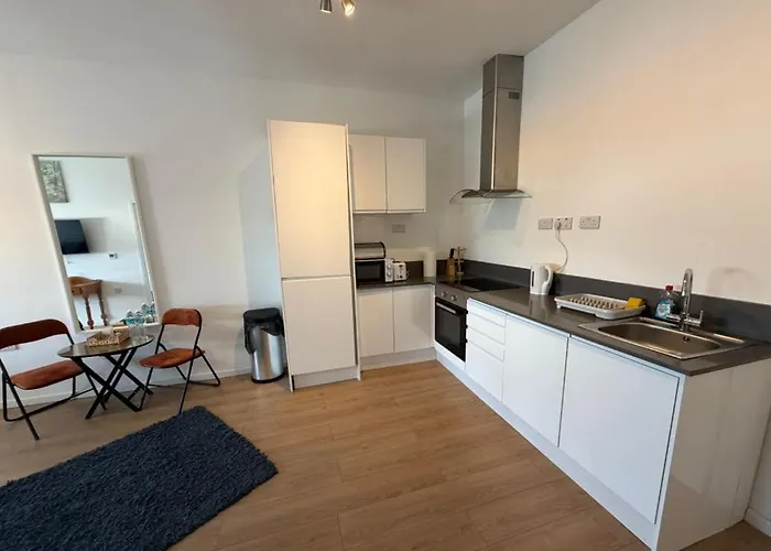Samsons City Suites - Birmingham Smethwick