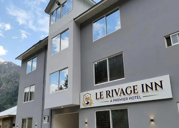 Lee Rivage Inn