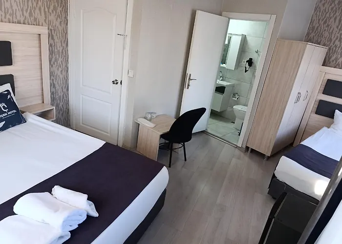 Cicek Hotel