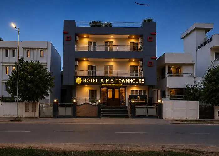 Hotel A P S Townhouse