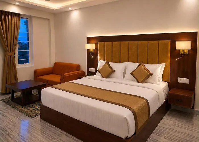 Hotel Lake View Khajuraho