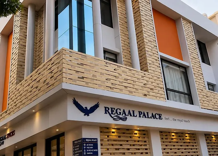 The Regaal - 5 Mins From Railway Station