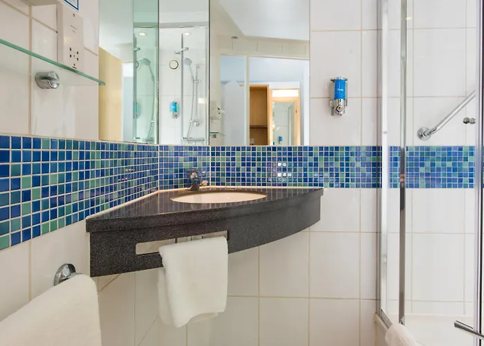 Holiday Inn Express Hemel Hempstead By Ihg