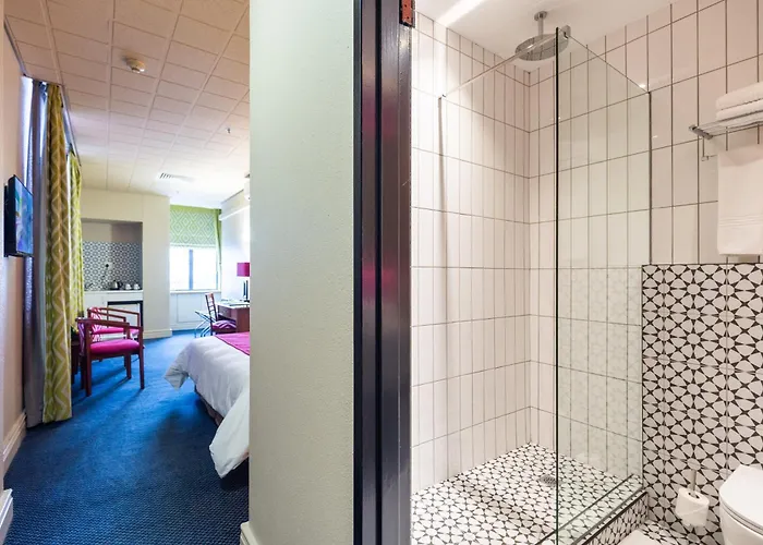 Cape Town Lodge Hotel