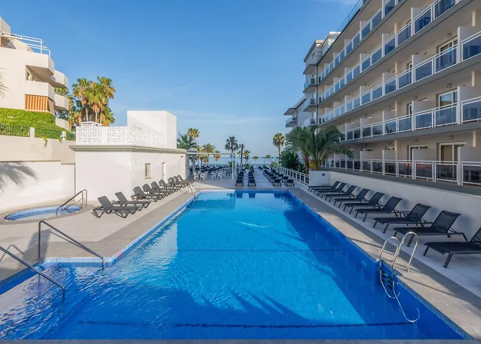 Hotel Las Arenas Affiliated by Meliá