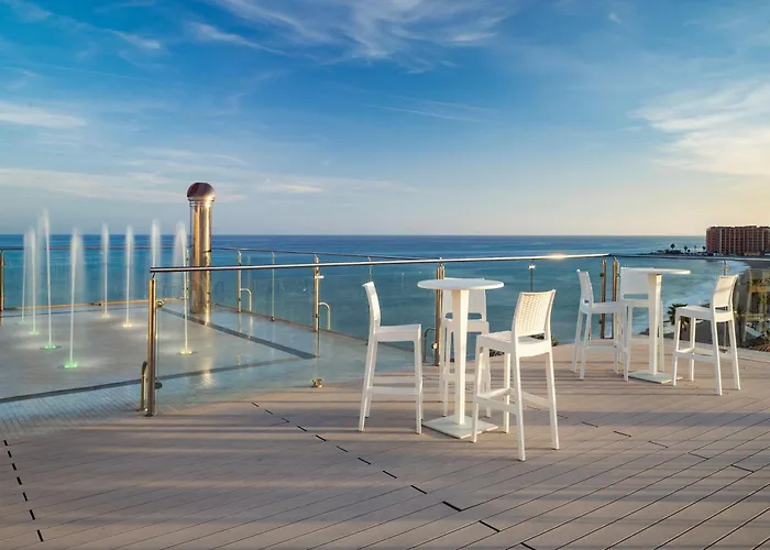 Hotel Las Arenas, Affiliated By Melia
