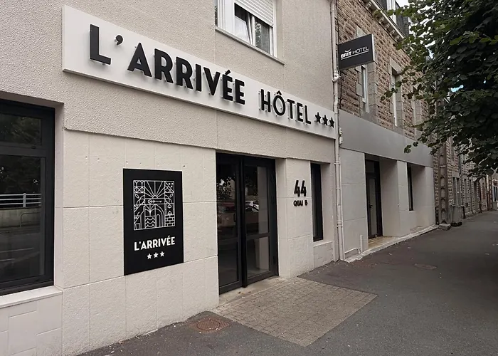 Brit Hotel L'Arrivee Guingamp