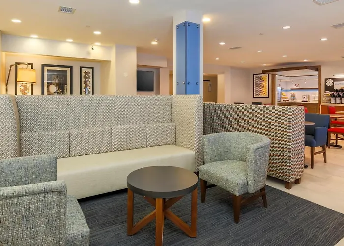 Holiday Inn Express Las Vegas Stadium Area By Ihg