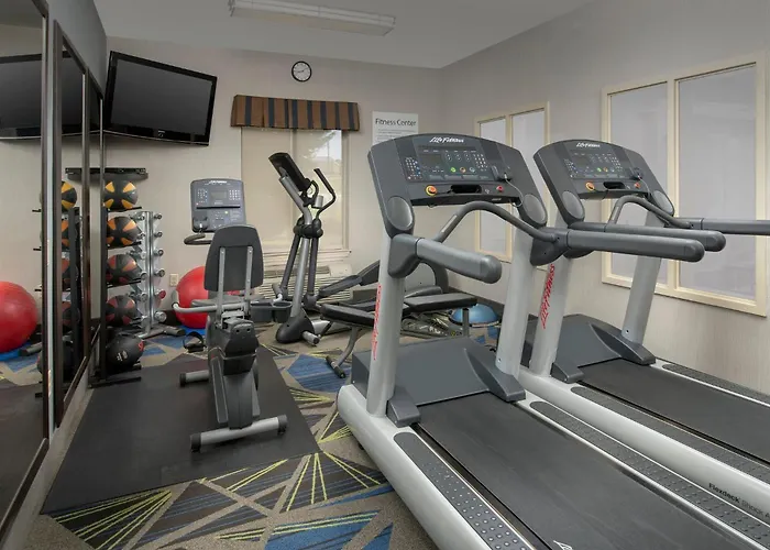 Holiday Inn Express & Suites By Ihg Chambersburg By Ihg