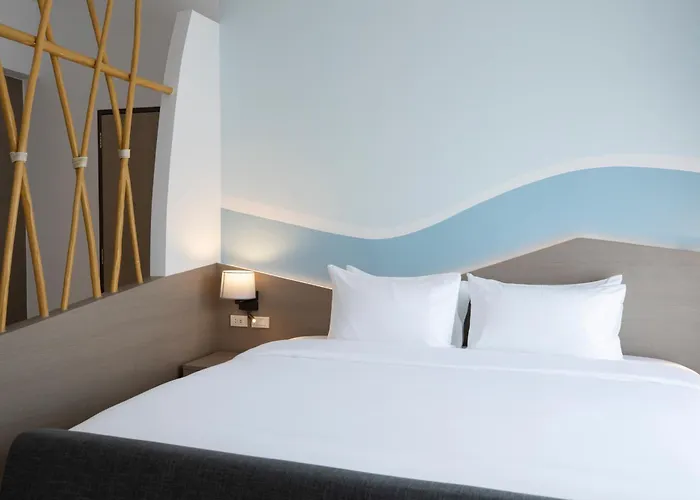 Centara Life Cha-Am Beach Resort Hua Hin