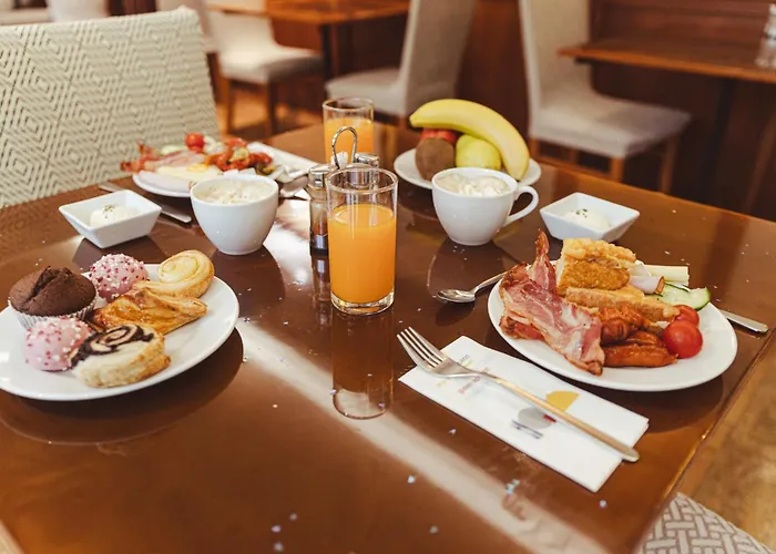 Dom Hotel