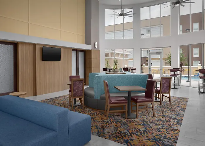 Hampton Inn & Suites Lake City