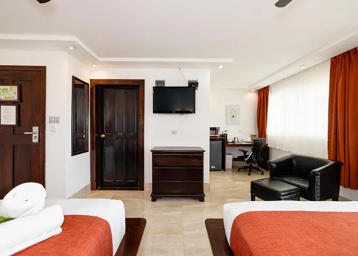 Maravida Social Hotel