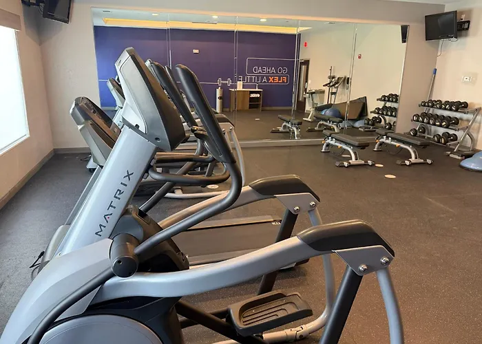 Holiday Inn Express & Suites Austin South-Buda By Ihg