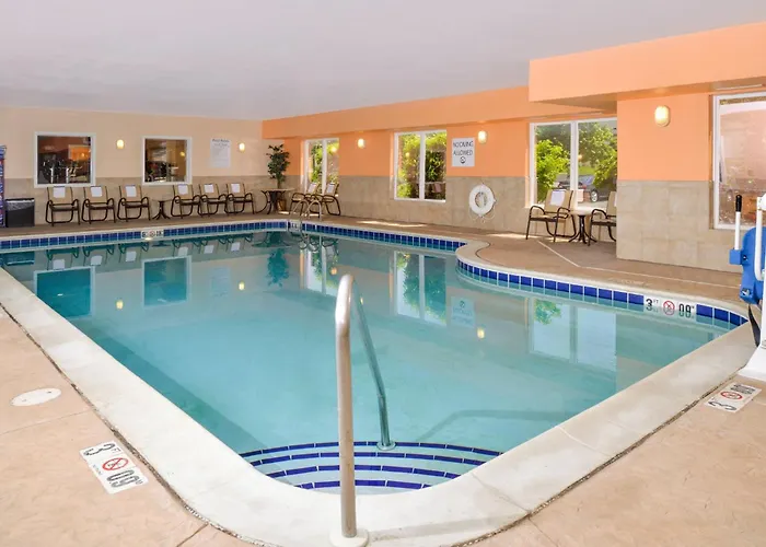 Holiday Inn Express Hotel & Suites Lancaster-Lititz By Ihg