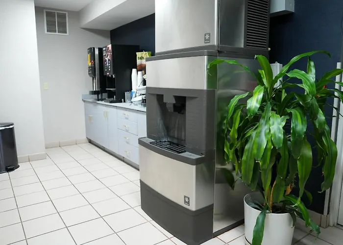 Microtel Inn & Suites By Wyndham Hagerstown By I-81