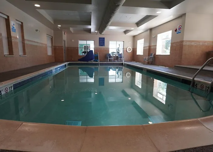Holiday Inn Express Hotel & Suites Seattle North - Lynnwood By Ihg