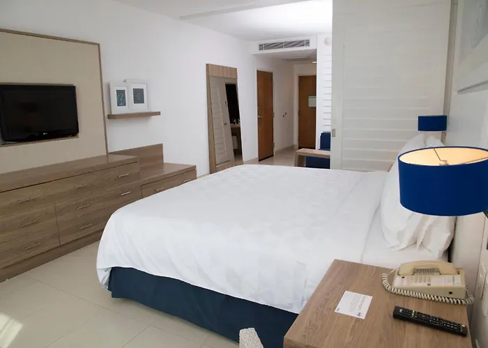 Holiday Inn Acapulco La Isla By Ihg