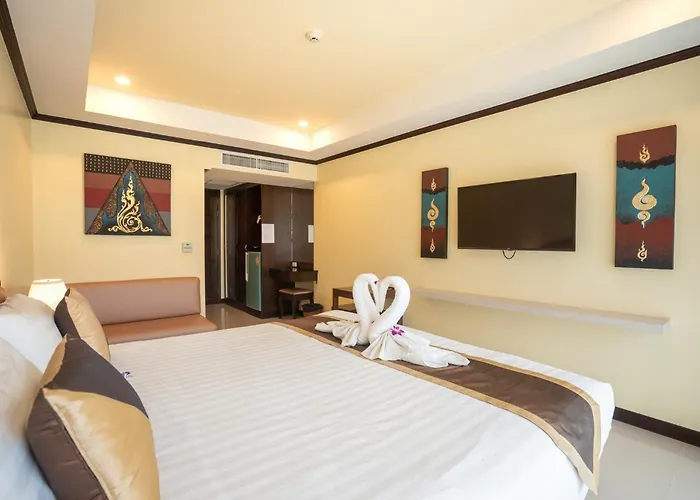 Baan Sailom Hotel Phuket - Sha Extra Plus