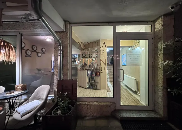 Jeweller Hotel
