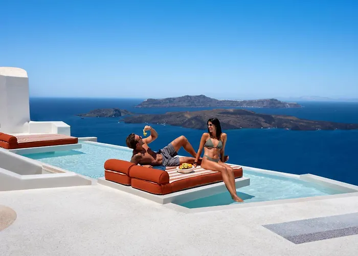 Alti Santorini Luxury Suites (Adults Only)