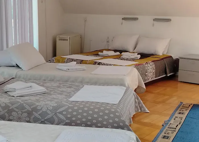 Hotel Crystal Lights