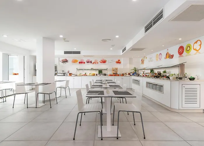 Welikehotel Triton Beach