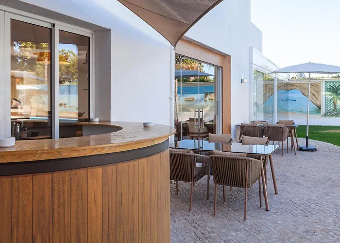 Lagoa Hotel