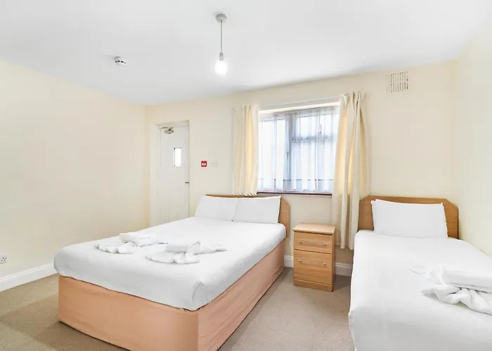 Woodlands Lodge Ilford