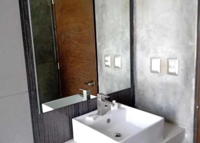 Esduma Hk Hotel Pachuca