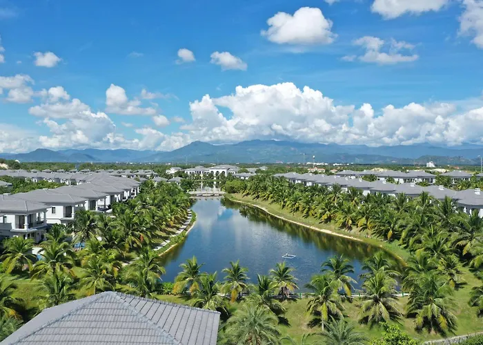 Meliá Vinpearl Cam Ranh Beach Resort