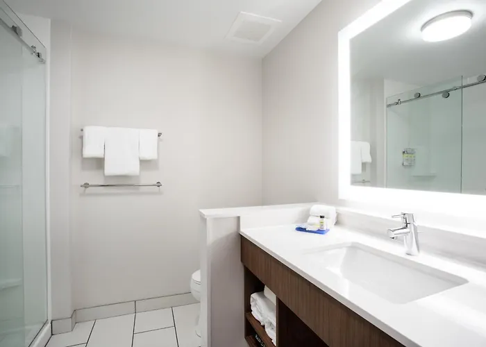Holiday Inn Express & Suites - Sterling By Ihg