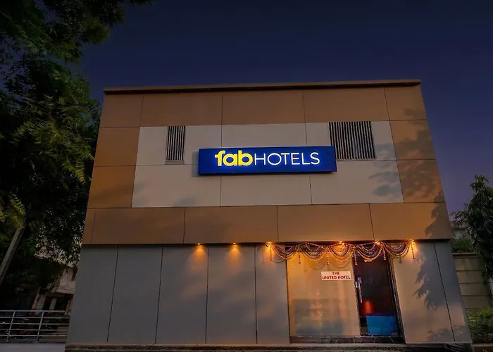 Fabhotel The United Mumbai