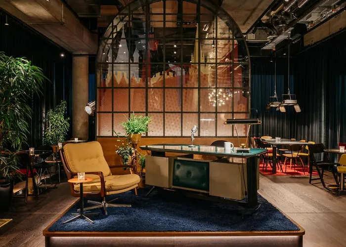 Ruby Ella Hotel Cologne By Ihg