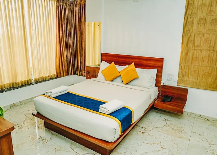 Keerthis Royal Suites Hotel Near Kempegowda International Airport